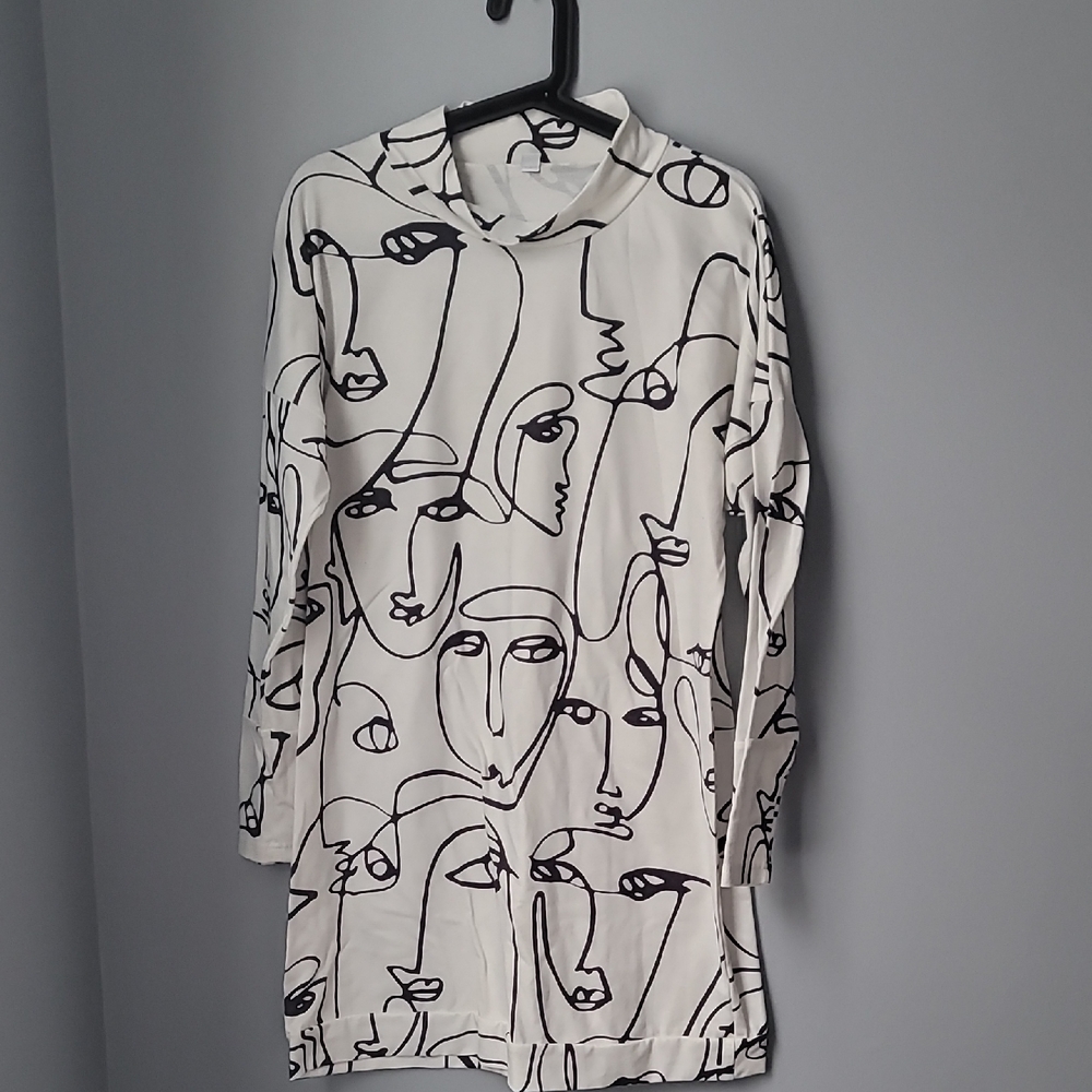 Amazon Women's Long Sleeve Dress - Black and White